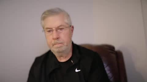 Snapshot of yougogirl_3 chatting on February 18, 11:55 am Colorado Guy Straight online show from February 18, 11:55 am