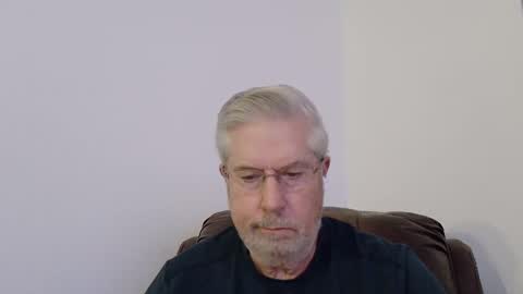 Snapshot of yougogirl_3 chatting on February 22, 1:02 pm Colorado Guy Straight online show from February 22, 1:02 pm