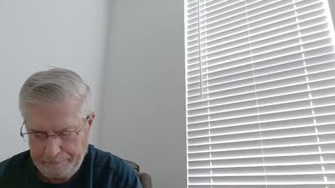 Snapshot of yougogirl_3 chatting on February 22, 6:19 pm Colorado Guy Straight online show from February 22, 6:19 pm