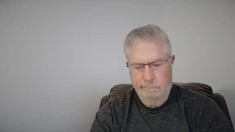 Snapshot of yougogirl_3 chatting on March 2, 4:28 am Colorado Guy Straight online show from March 2, 4:28 am