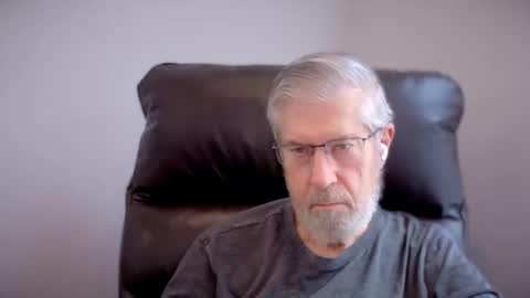 Snapshot of yougogirl_3 chatting on September 13, 8:08 pm Colorado Guy Straight online show from September 13, 8:08 pm