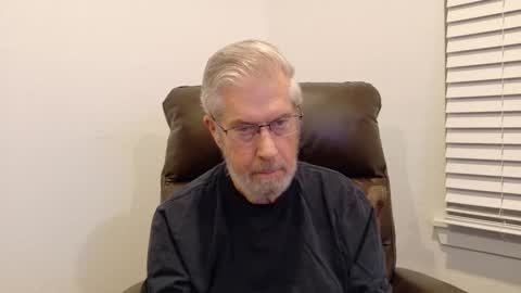 Snapshot of yougogirl_3 chatting on September 26, 2:15 am Colorado Guy Straight online show from September 26, 2:15 am