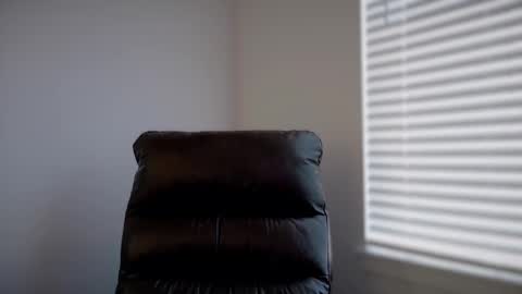 Snapshot of yougogirl_3 chatting on October 28, 6:54 pm Colorado Guy Straight online show from October 28, 6:54 pm