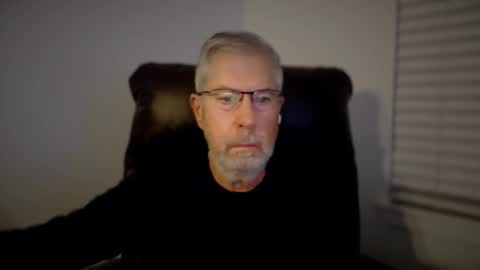 Snapshot of yougogirl_3 chatting on November 29, 7:11 am Colorado Guy Straight online show from November 29, 7:11 am