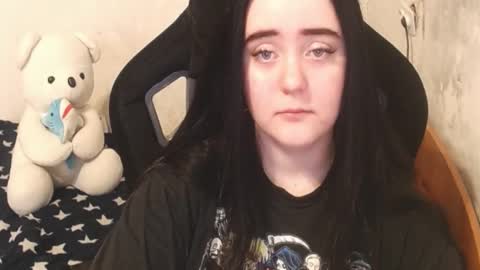 your_8a8y online show from January 13, 8:47 am