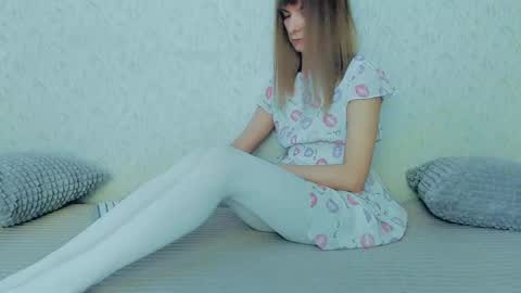 Lily online show from February 24, 5:22 am