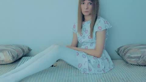 Lily online show from September 16, 7:53 am