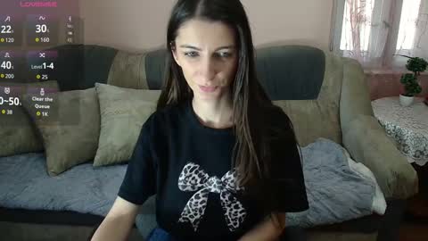 Enna Kim online show from November 25, 10:37 am