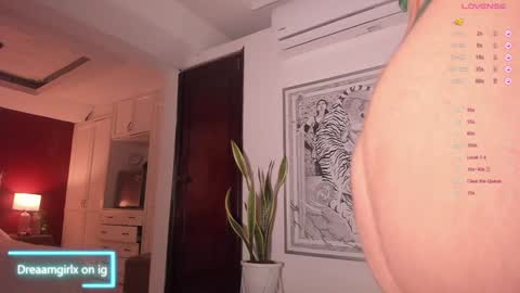 Isabella online show from December 10, 4:45 am