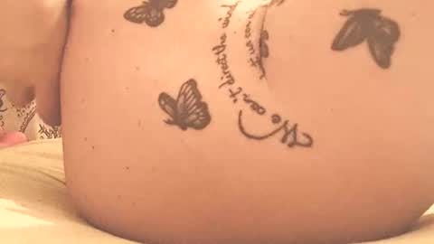 Emily online show from December 18, 5:42 pm