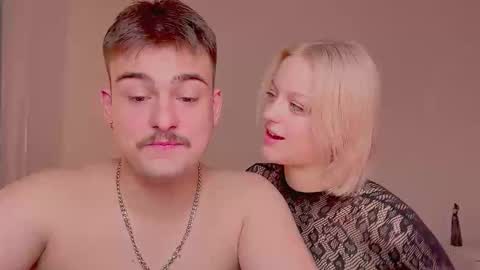 your_molly_mark online show from September 13, 7:57 pm