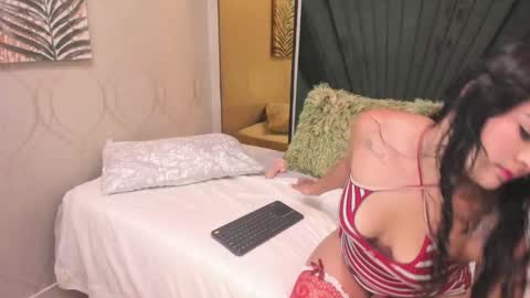 Evelin  online show from November 21, 2:21 am