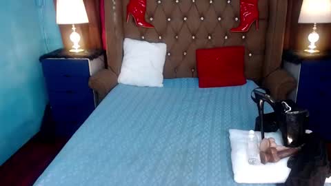 Casie online show from January 6, 5:49 pm