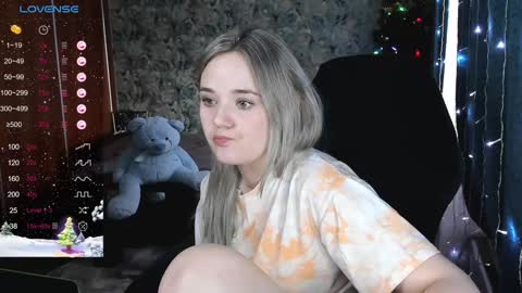 Molly online show from December 24, 7:49 am