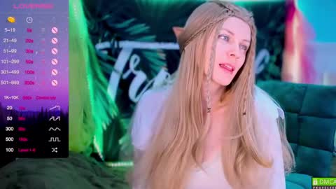 your_spring online show from December 8, 1:24 am