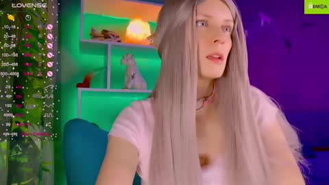 your_spring online show from October 27, 1:20 am