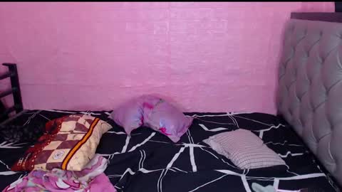 yourdreamisabell online show from February 9, 12:19 pm