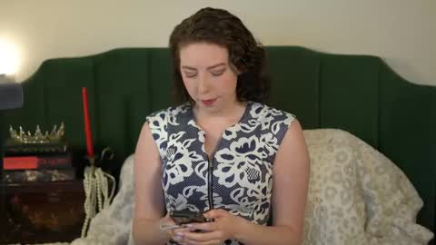 Sarlei Sar-uh-lie online show from September 28, 1:22 am