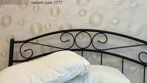 Chris online show from January 14, 7:27 am