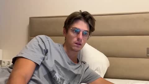 Chris online show from November 2, 7:11 am