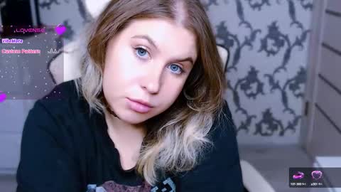 Snapshot of yourkarma_2_0 chatting on September 10, 4:18 pm Karma online show from September 10, 4:18 pm