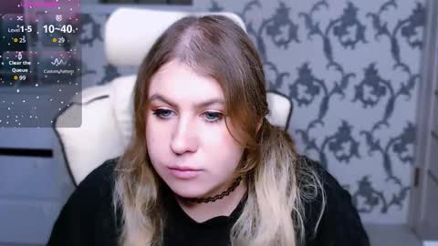 Snapshot of yourkarma_2_0 chatting on December 4, 4:48 pm Karma online show from December 4, 4:48 pm