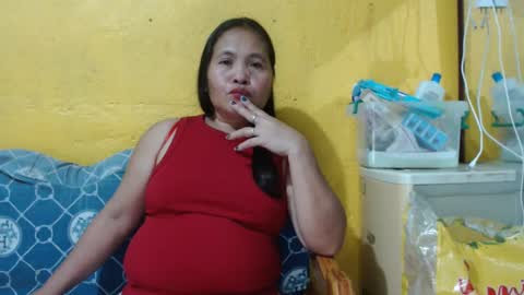 Snapshot of yourlove_regine chatting on January 9, 7:29 pm Regine online show from January 9, 7:29 pm