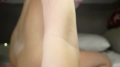 Snapshot of yournaughtymiss chatting on January 5, 3:00 am Eva online show from January 5, 3:00 am