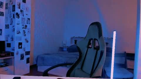 Eva online show from September 29, 8:35 pm