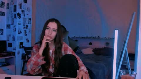 Eva online show from October 8, 7:22 pm