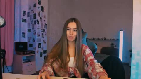 Eva online show from November 27, 7:38 pm