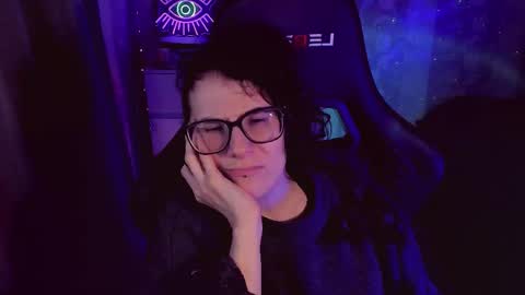 Yours Cosmic online show from November 21, 12:48 pm