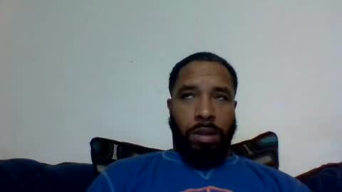 Snapshot of yoursexydaddy79 chatting on December 26, 2:33 am mother fucker online show from December 26, 2:33 am