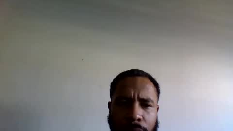 Snapshot of yoursexydaddy79 chatting on December 31, 6:02 pm mother fucker online show from December 31, 6:02 pm