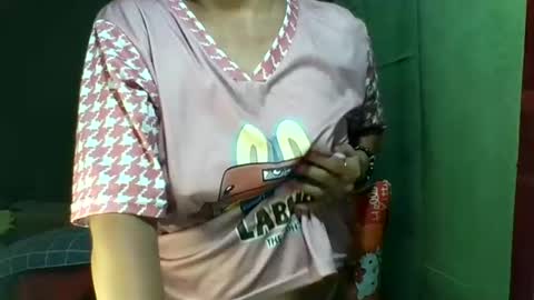 im MAY online show from December 18, 3:26 am