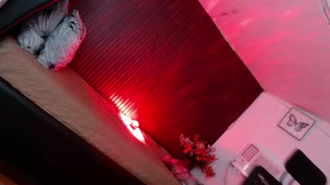 Snapshot of yoursluttywhore chatting on February 13, 5:37 am Snow Galvez online show from February 13, 5:37 am