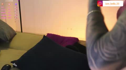 Snapshot of yourtoybella chatting on March 7, 8:00 pm Bella- Independert Model online show from March 7, 8:00 pm