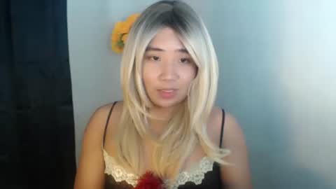 Snapshot of yourtransjeen chatting on March 11, 9:37 pm Jeen online show from March 11, 9:37 pm