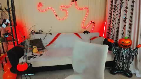 Alice online show from October 30, 9:11 am