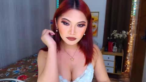 Snapshot of youungsextdeity chatting on January 1, 7:30 am cathy online show from January 1, 7:30 am