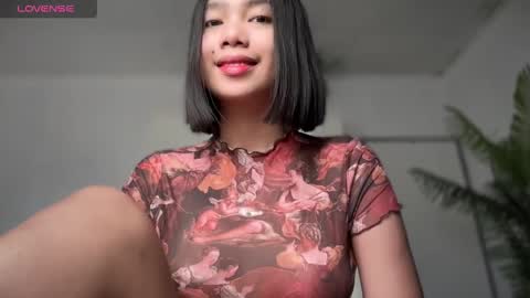 YowgineTheGreat online show from January 10, 6:09 am