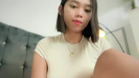 YowgineTheGreat online show from February 5, 4:14 pm