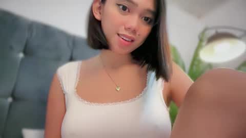 YowgineTheGreat online show from February 26, 4:03 pm