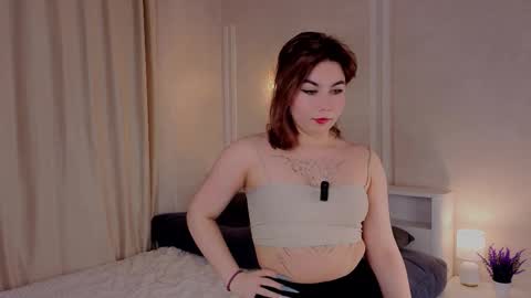 Amy Novak online show from November 22, 11:31 am