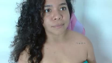 Yuli and SaraIndependent model online show from January 18, 6:56 am