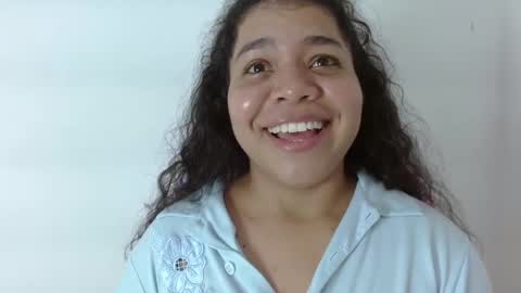 Yuli and SaraIndependent model online show from January 22, 4:44 pm