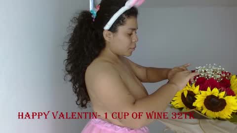 Yuli and SaraIndependent model online show from February 15, 5:17 pm