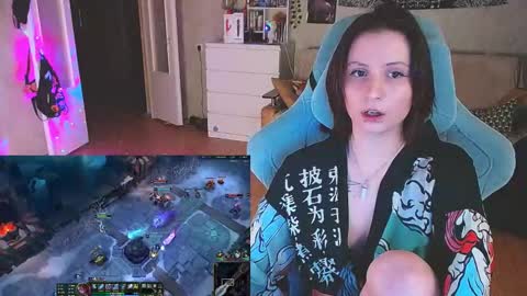 Kris online show from January 22, 8:49 pm