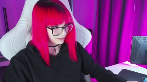 Snapshot of yumi_youkai chatting on December 2, 7:25 am Yumi 3 online show from December 2, 7:25 am