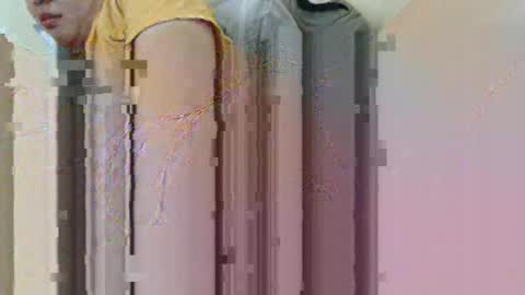 yummy72747 online show from September 28, 1:05 pm